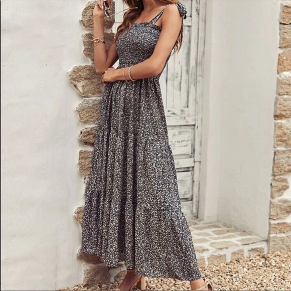 Boho floral tie shoulder shirred ruffle hem dress - Picture 10 of 13